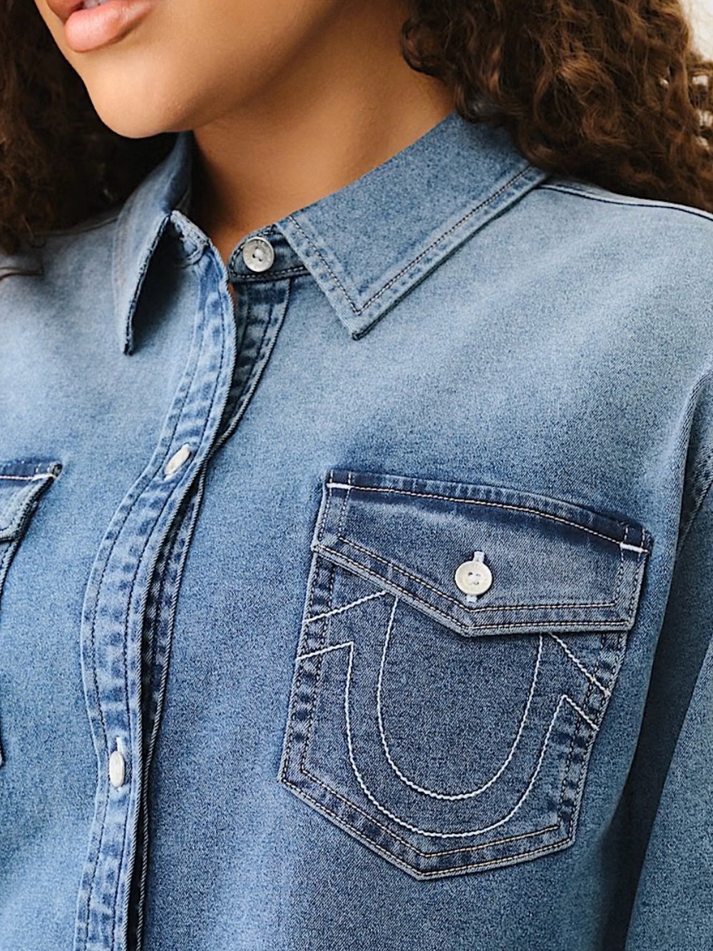 True Religion Western-Style Cropped Denim Shirt Size Small NWT